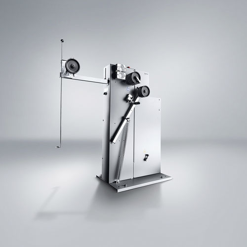 Système d'alimentation en câble - F1110 - Komax AG - automatique