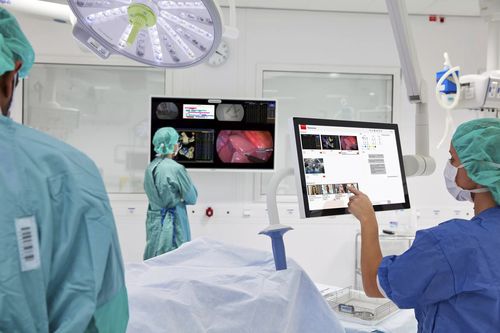 Solution logicielle de télégestion - NexxisLive - Barco - pour applications médicales / cloud / basé sur cloud