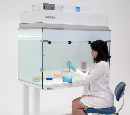 Hotte aspirante à flux laminaire - max. 1 829 x 762 mm | WhisperFlow™  - Terra Universal Inc.