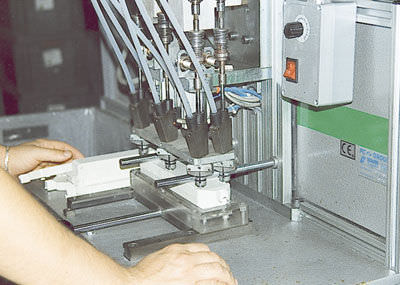 Visseuse électrique filaire - Kolver - modèle droit / avec alimentation automatique de vis / légère