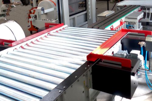 Système de centrage pour convoyeur pour palettes - Officina Bocedi