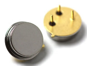 Résonateur d'ondes acoustiques de surface - 303.875 MHz | RO2043 - RF Monolithics
