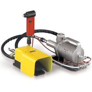 Riveteuse hydro-pneumatique - RAC 2500 - FAR - oléopneumatique / pour rivets aveugles / sur pied