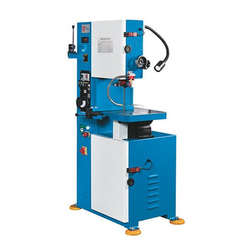 Machine à scier à ruban - VB 500 A - Knuth Machine Tools - verticale / pour acier / automatique