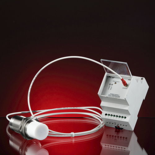 Capteur de niveau capacitif - APL00000 series - AECO - pour liquides / pour solides / analogique