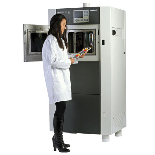 Chambre climatique - Xenotest® 220 - Atlas - de vieillissement solaire / pour laboratoire / accélérée