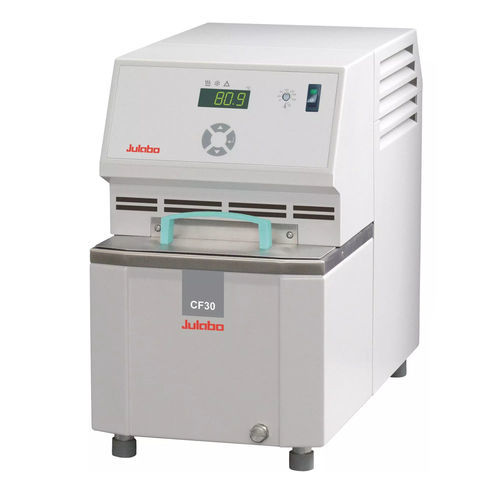 Cryostat compact - CF30 - JULABO GmbH - à circulation / en acier inoxydable