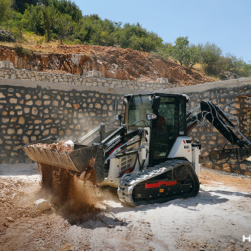 Chargeuse pelleteuse compacte - HMK 62 T - HIDROMEK co. - compacte / mini / diesel
