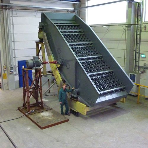 Crible vibrant circulaire - TopSpin - JÖST - pour produits en vrac / incliné