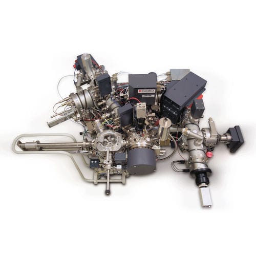 Spectromètre de masse - IMS 7f-Auto - CAMECA - de masse à ionisation secondaire / pour l'industrie des semi-conducteurs / PMT