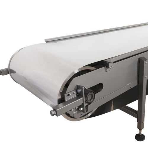 Bande de convoyeur entraînée par friction - Belt Technologies Europe Limited - en métal / homogène / industrielle