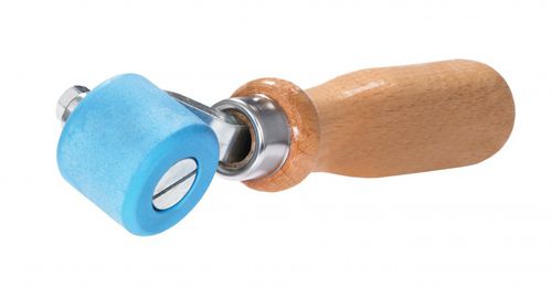 Rouleau de pression avec manche en bois - K01674 - MUNSCH Plastic Welding Technology