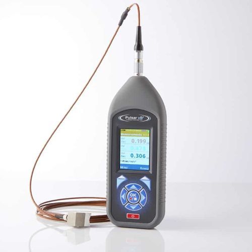 Vibromètre appliqués à l'homme - vB² - Pulsar Instruments - pour le bras / portable / avec enregistreur de données