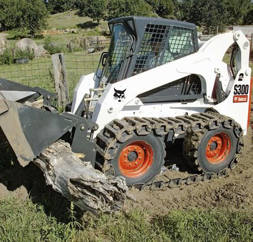 Chenille en acier - BOBCAT