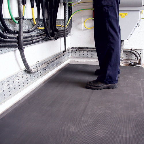 Système de tapis isolant électrique - COBAswitch VDE - COBA Europe Ltd - en caoutchouc / gris