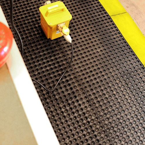 Tapis en caoutchouc - TD series - COBA Europe Ltd - d'intérieur / noir