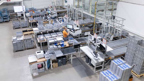 Système de préparation de commande en ligne - DEMATIC - automatique