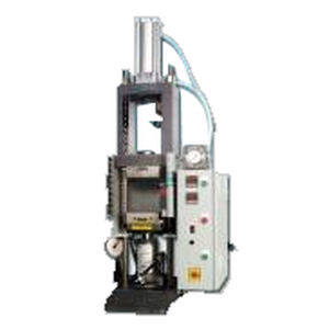 Presse manuelle - C - Carver Inc. - électrique / de calibrage / de laboratoire