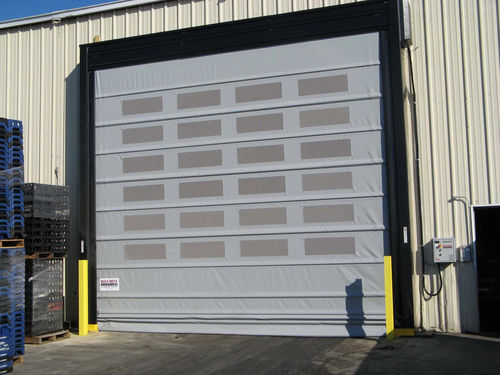 Porte à empilement - TrakLine™ Series - Rite-Hite - pliante / à enroulement / en tissu