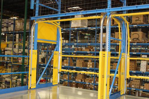 Système de sécurité pour protecteur mobile - RacKeeper® - Rite-Hite
