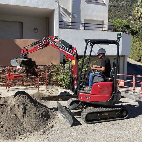 Mini pelle - ViO17 - YANMAR COMPACT EQUIPMENT EMEA S.A.S. - sur chenilles / Tier 2 / pour chantier de construction