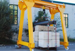 Portique motorisé - PMMB - Selmetron - sur roulettes / en acier / pour fortes charges
