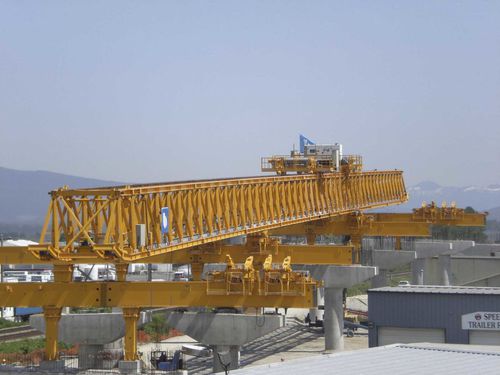 Portique de lancement pour les travaux de génie civil - BLG 100 - CIMOLAI TECHNOLOGY