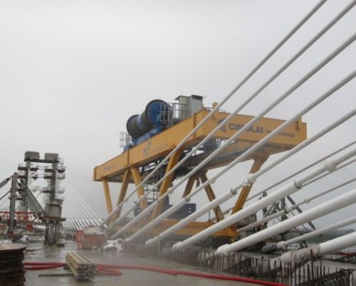 Grue sur rail - CLD 260 - 8 - CIMOLAI TECHNOLOGY - derrick / pour chantier