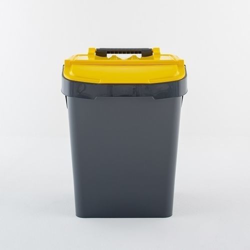 Poubelle en PP - Urba Plus 30-40-45 - SARTORI AMBIENTE S.R.L. - pour déchets ménagers / avec couvercle / empilable