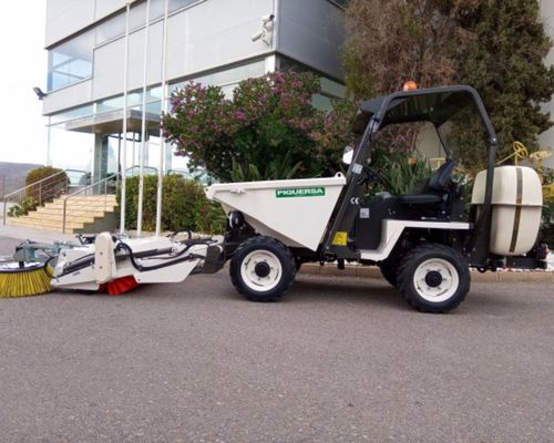Balayeuse mécanique autoportée - BA-1750H-AC - Piquersa Maquinaria, S.A. - diesel / de voirie
