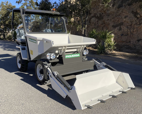 Dumper sur pneus - D-1750-AC - Piquersa Maquinaria, S.A. - diesel / à déchargement frontal / autochargeuse