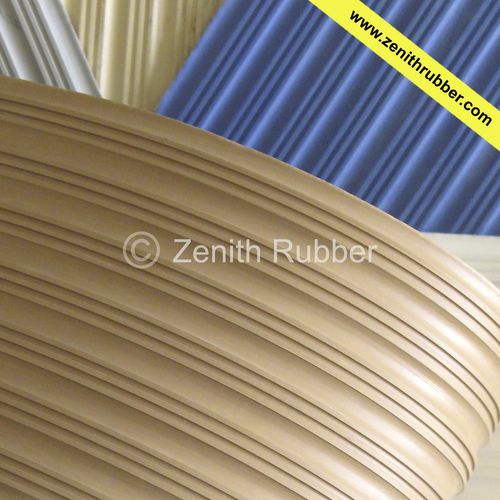 Tapis ignifuge - TR series - Zenith Industrial Rubber Products Pvt. Ltd. - strié / en nitrile / en polymère