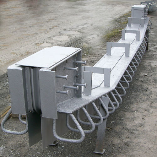 Joint de dilatation en acier - TENSA-RAIL RSU - mageba - carré / à emboîtement / pour construction de pont