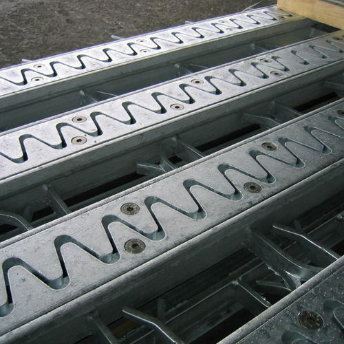 Joint de dilatation en acier - TENSA-GRIP RB - mageba - carré / pour chantier de construction