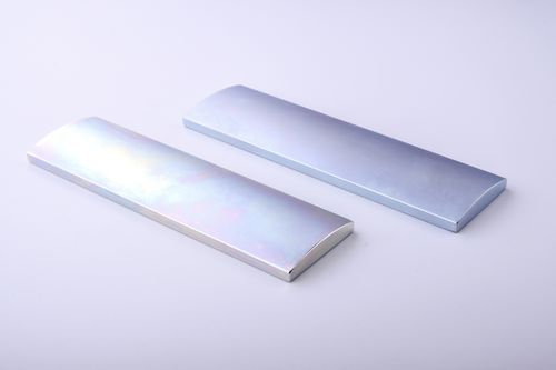 Aimant permanent en NdFeB - 42x10x4.5mm with R15.5 - Magengine GmbH - rectangulaire / pour moteur / pour capteur