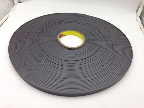 Bande magnétique ferrite à liant élastomère - Magengine GmbH - anisotrope