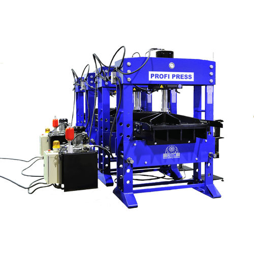 Ligne de presses hydraulique - RHTC BV - de formage / de process / pour matières plastiques
