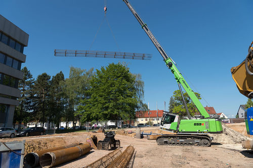 Grue télescopique - 653 E - SENNEBOGEN Maschinenfabrik GmbH - sur chenilles / à flèche / pour chantier
