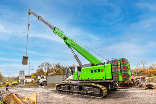 Grue télescopique - 6103 E - SENNEBOGEN Maschinenfabrik GmbH - sur chenilles / à flèche / pour chantier
