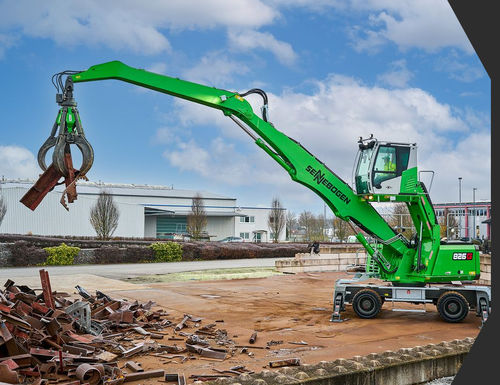 Grue mobile - 826 G - SENNEBOGEN Maschinenfabrik GmbH - à flèche / pour l'industrie du recyclage / de manutention