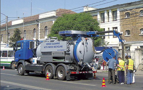 Camion aspirateur vidangeur - CityCycler - KAISER AG Fahrzeugwerk - à 2 essieux / à recyclage d'eau
