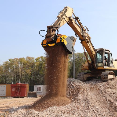godet cribleur broyeur - MB Crusher