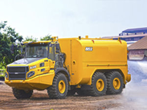 Camion à eau - Bell Equipment Co SA - à 3 essieux / pour chantier