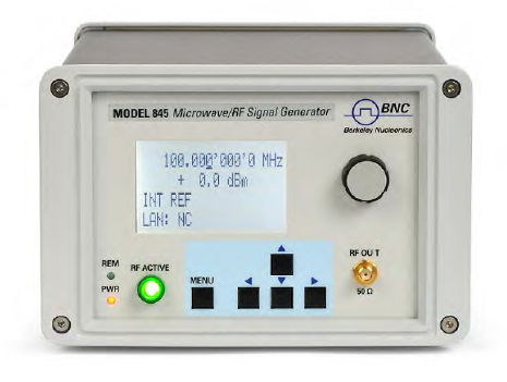 Générateur de micro-ondes - 20 GHz | 845   - BNC - de signal