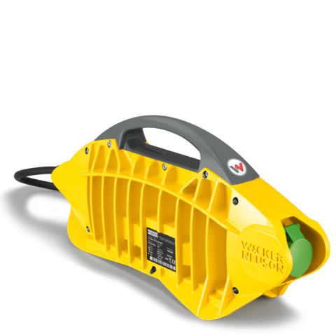 Convertisseur de fréquence triphasé - FUH20 - Wacker Neuson SE - intégré / IP44 / compact