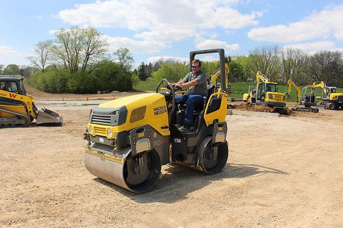 Rouleau compresseur tandem - RD28 - Wacker Neuson SE - articulé