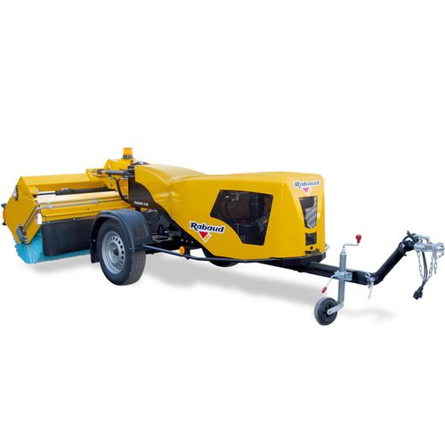 Balayeuse montée sur remorque - TRAKNET 2100A - RABAUD - hydraulique / diesel / à essence