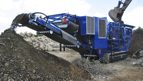 Concasseur à percussion - GIPOREC R 100 series - GIPO AG - mobile / à moteur diesel / sur chenilles