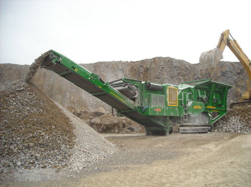 Concasseur à percussion - I54 - McCloskey International Limited - mobile / à moteur diesel / sur chenilles