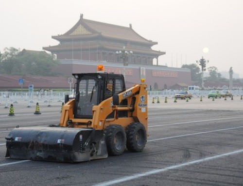 Chargeuse compacte - 3.2 Ton | HT65A - Zhejiang Hero Time Machinery Co., Ltd.